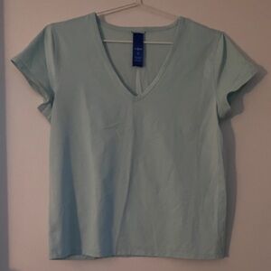 Kit and Ace Vneck Shirt